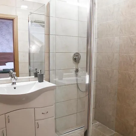 Garden Hotel Novi Sad