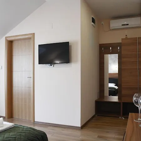 Hotel Garden Novi Sad