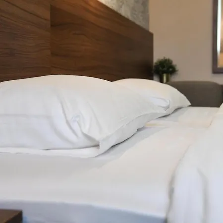 Garden نوفي ساد