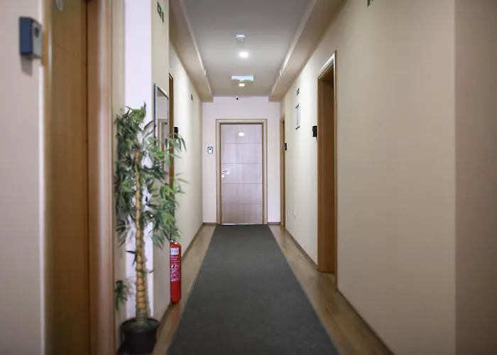 Garden Hotel Novi Sad